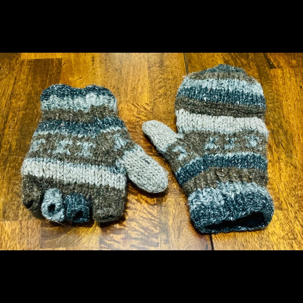 Adult One Size Wool Handmade Glove Mittens - Picture 2 of 8